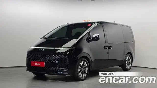 Hyundai Staria 4WD Lounge 9-Seater Inspiration 2022