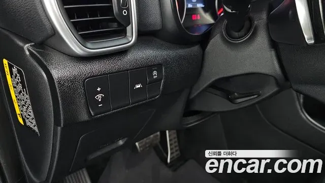 Kia Sportage Diesel 2.0 2WD Luxury 2019 — фото 17