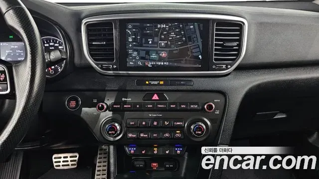 Kia Sportage Diesel 2.0 2WD Luxury 2019 — фото 14