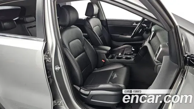 Kia Sportage Diesel 2.0 2WD Luxury 2019 — фото 11