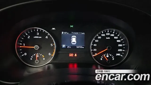 Kia Sportage Diesel 2.0 2WD Luxury 2019 — фото 8