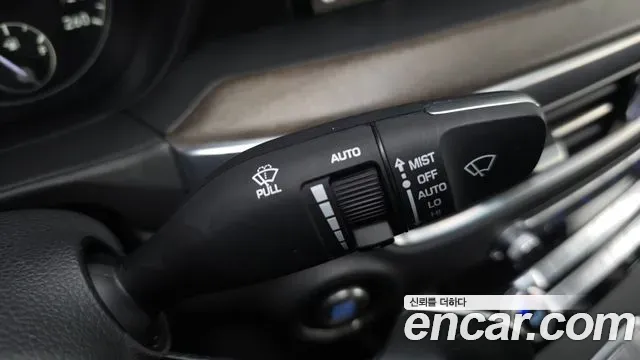 Genesis G90 3.8 AWD Luxury 2019 — фото 30