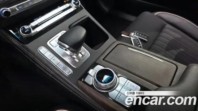 Genesis G90 3.8 AWD Luxury 2019 — фото 9