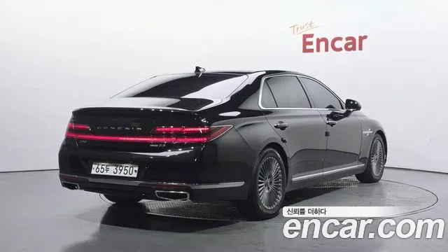 Genesis G90 3.8 AWD Luxury 2019 — фото 2