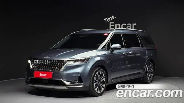 Kia Carnival Diesel 7-Seater Signature 2023