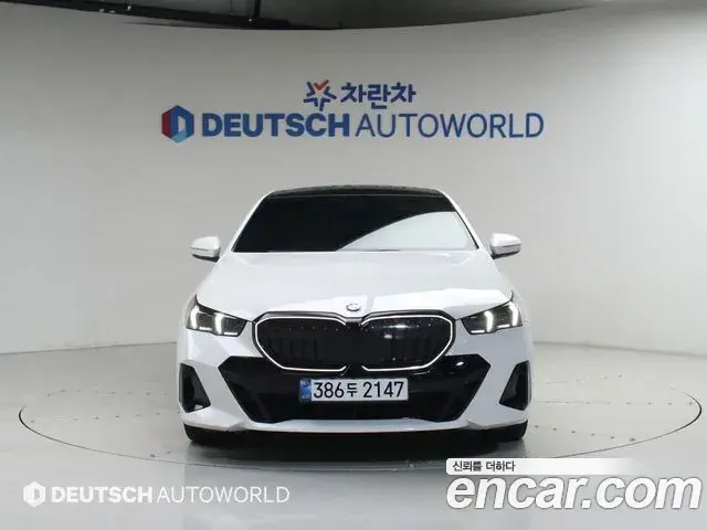 BMW 5-Series 520i M Sport 2024