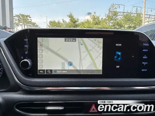 Hyundai Sonata 2.0 Premium 2020 — фото 15