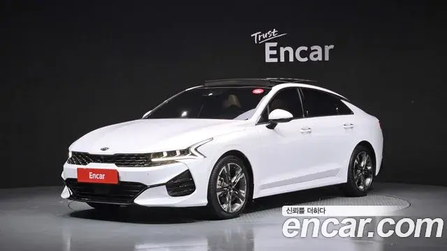 Kia K5 2.0 Signature 2021