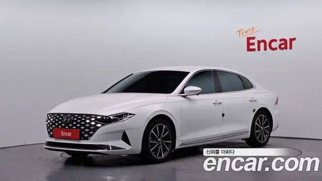 Hyundai Grandeur 2.5 Le Blanc 2022