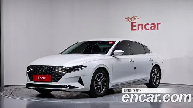 Hyundai Grandeur 2.5 Premium 2022