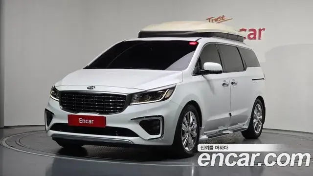 Kia Carnival 9-Seater Noblesse Special 2019