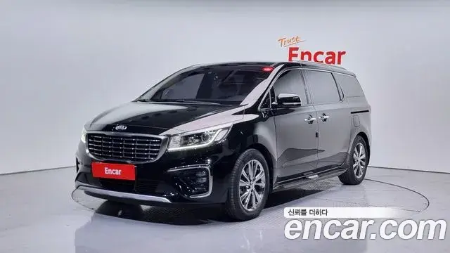 Kia Carnival 9-Seater Prstige 2019