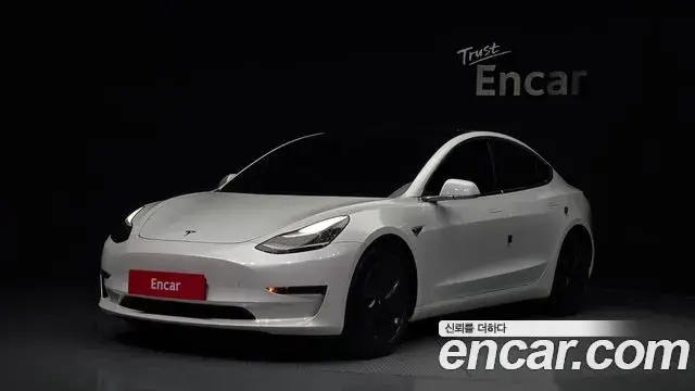 Tesla Model 3 Standard Range Plue RWD 2020