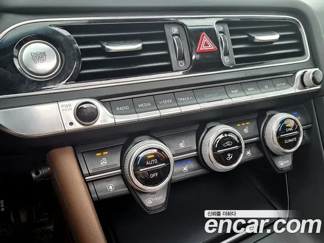 Genesis G70 2.0T AWD Elite 2019 — фото 17