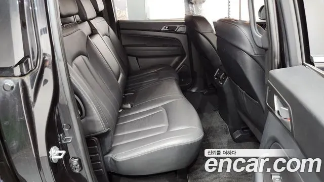SsangYong Rexton Diesel 2.2 4WD Prestige 2021 — фото 11
