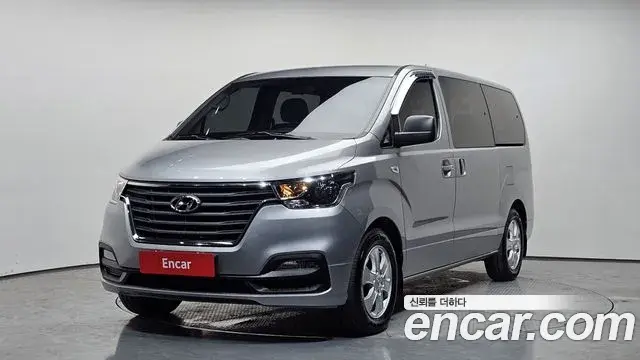 Hyundai Starex Wagon 12-Seater Smart 2019