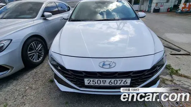 Hyundai AVANTE 1.6 Modern 2020