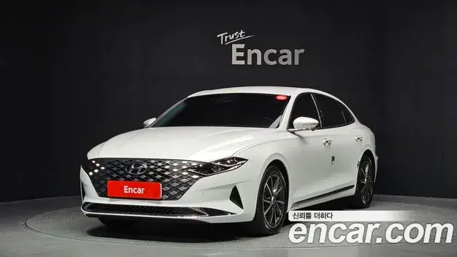 Hyundai Grandeur 2.5 Le Blanc 2021