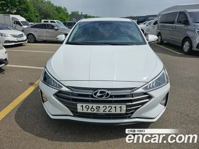Hyundai AVANTE 1.6 Smart 2019