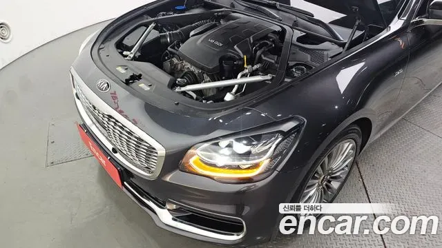 Kia K9 3.8 GDI AWD PlatinumⅡ 2019 — фото 6