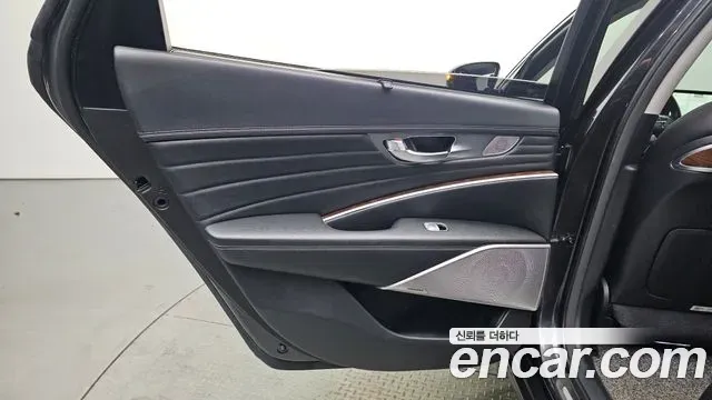 Kia K9 3.8 GDI AWD PlatinumⅡ 2019 — фото 25