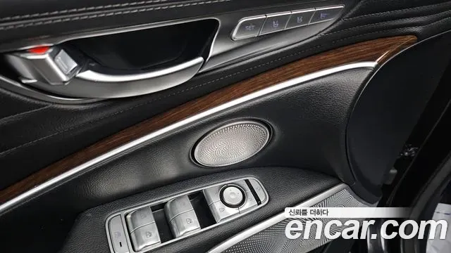 Kia K9 3.8 GDI AWD PlatinumⅡ 2019 — фото 29