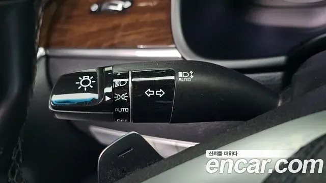 Kia K9 3.8 GDI AWD PlatinumⅡ 2019 — фото 27
