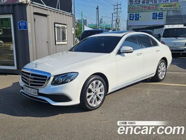 Mercedes-Benz E-Class E300 4MATIC Exclusive 2020