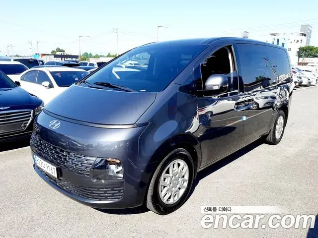 Hyundai Staria Cargo 3-Seater Modern 2023 — фото 3