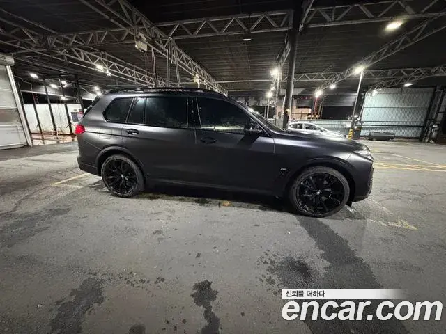 BMW X7 M60i xDrive M sport 6STR 2025