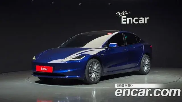 Tesla Model 3 RWD 2024