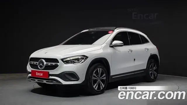 Mercedes-Benz GLA-Class GLA220 2021