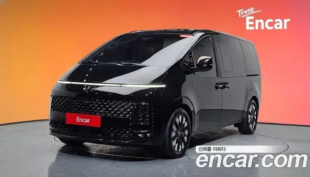 Hyundai Staria 4WD Lounge 9-Seater Inspiration 2021