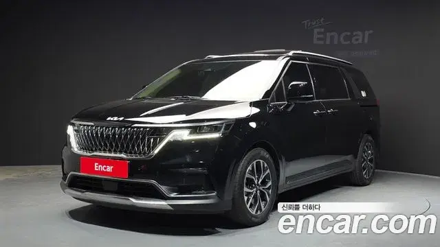 Kia Carnival Diesel 11-Seater Signature 2023