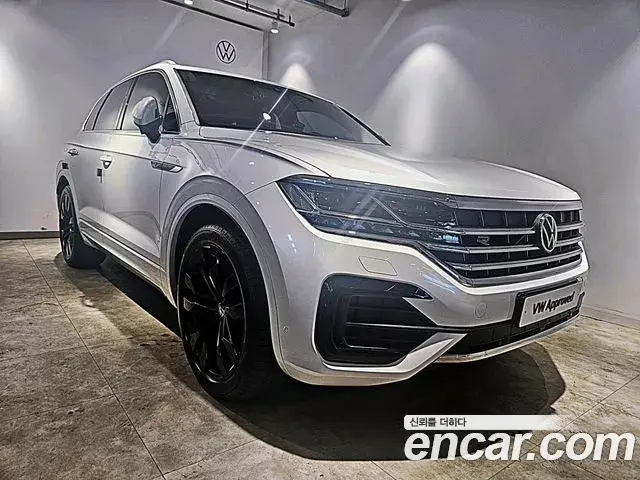 Volkswagen Touareg 3.0 TDI R-Line 2023