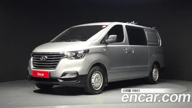 Hyundai Starex Van 5-Seater Style 2019