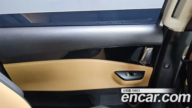 Kia Carnival Diesel 9-Seater Prestige 2021 — фото 25