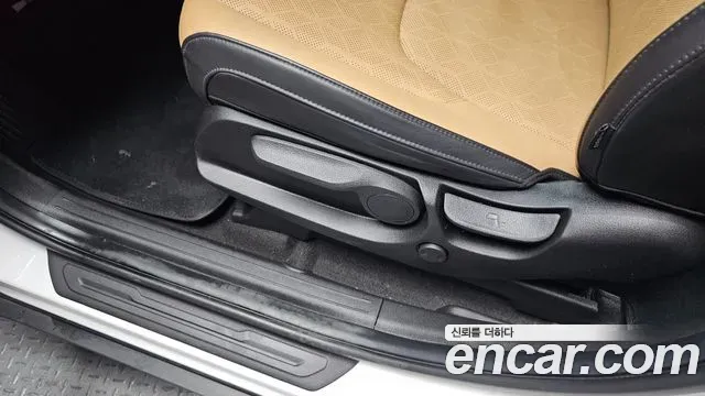 Kia Carnival Diesel 9-Seater Prestige 2021 — фото 32