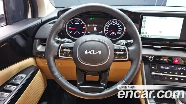 Kia Carnival Diesel 9-Seater Prestige 2021 — фото 12