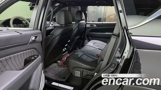SsangYong Rexton Diesel 2.2 4WD The Black 2021 — фото 26