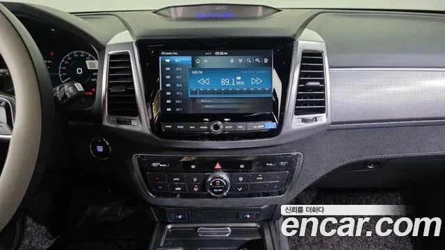 SsangYong Rexton Diesel 2.2 4WD The Black 2021 — фото 33