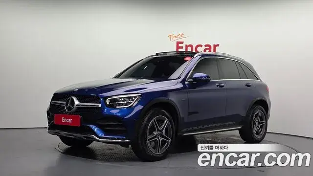 Mercedes-Benz GLC-Class GLC300e 4MATIC 2021