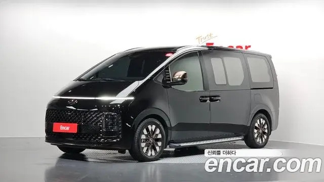 Hyundai Staria 4WD Lounge 7-Seater Inspiration 2024