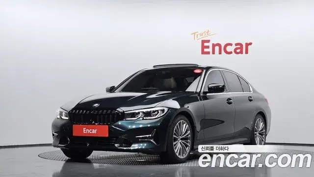 BMW 3-Series 320i Luxury 2020