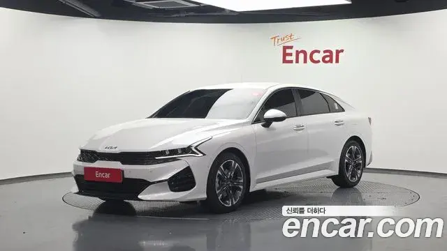 Kia K5 2.0 Signature 2021