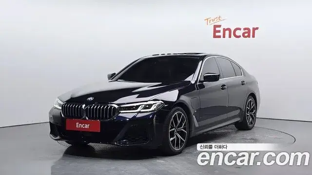 BMW 5-Series 530e M Sport 2021