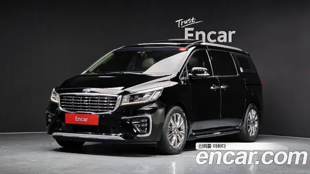 Kia Carnival Gasoline 7-Seater Limousine President 2020