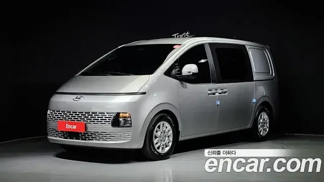 Hyundai Staria Cargo 5-Seater Modern 2022