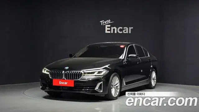 BMW 5-Series 523d xDrive Luxury 2022