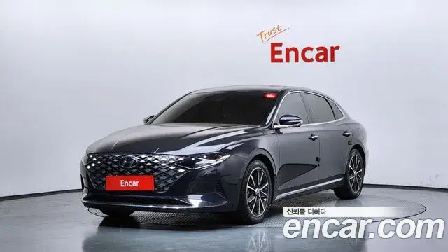Hyundai Grandeur 2.5 Le Blanc 2022